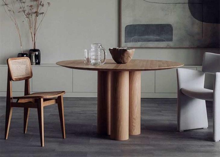 Classic Luxury Unique Round Shape Minimalist Natural Wood Top 3 Cylinder Legs Dining Table