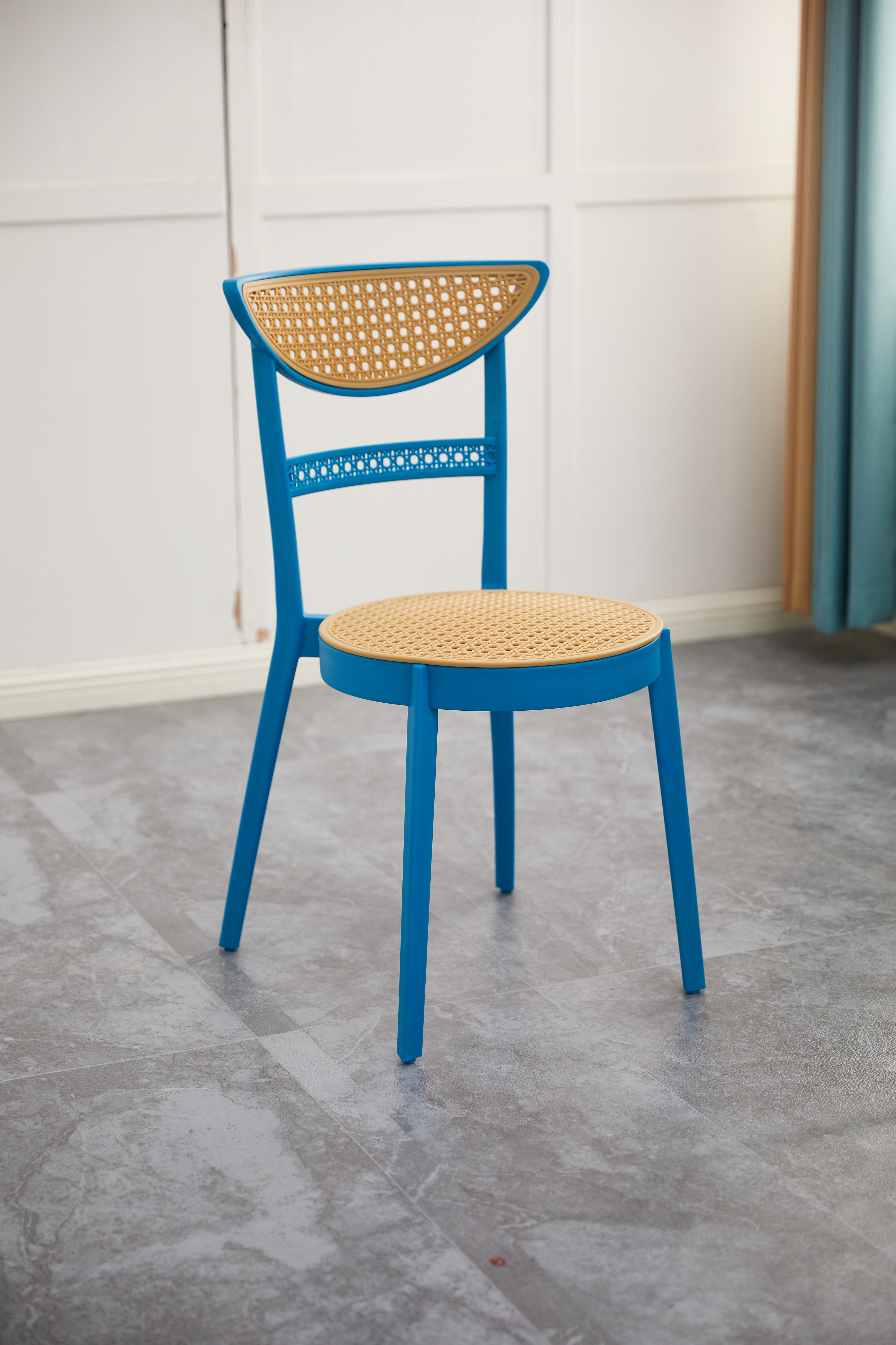 High Quality Outdoor Garden Furniture Stackable Chairs PP Garden Plastic Hotel Banquet Event Rattan Dinning Chair 