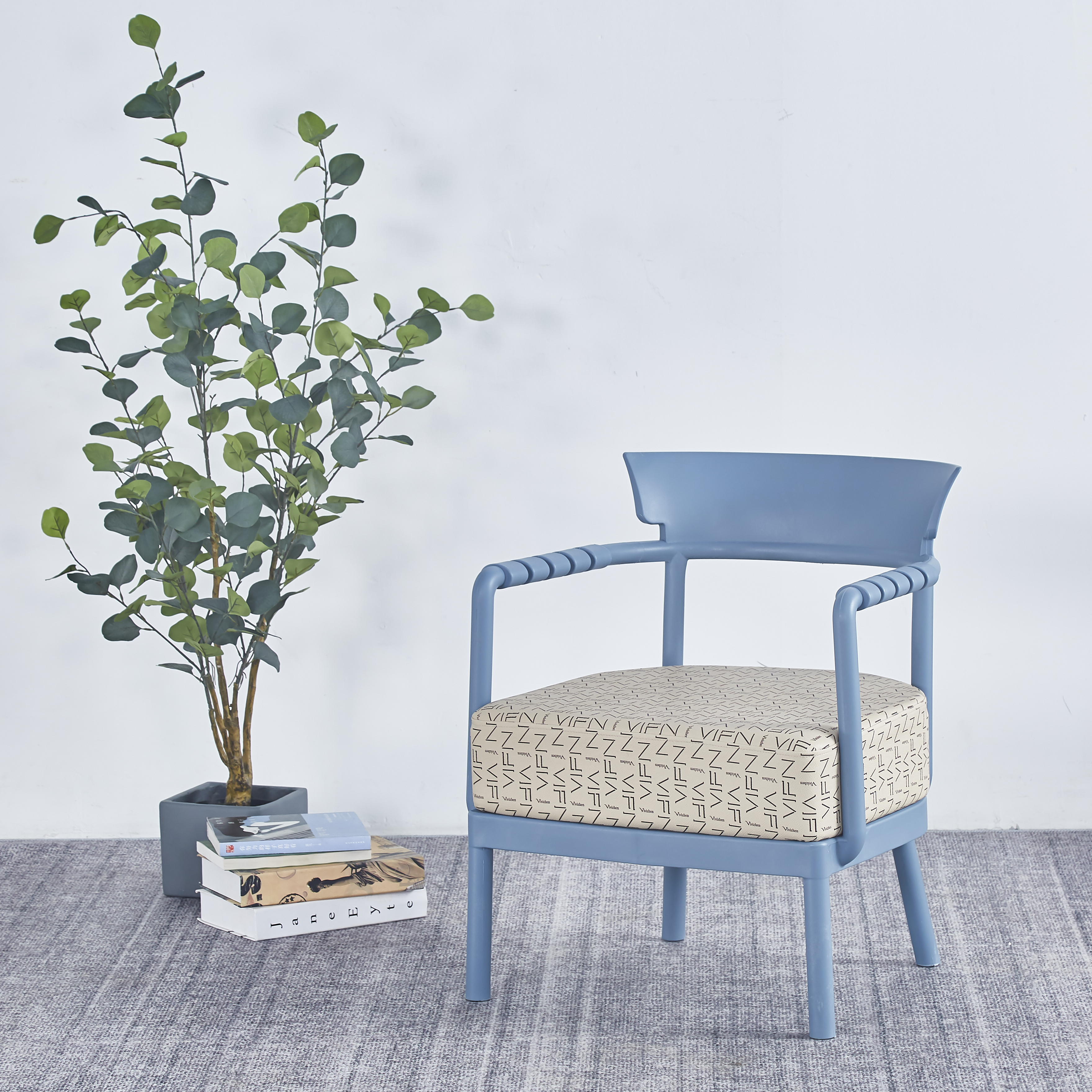 Plastic Sofa Chair